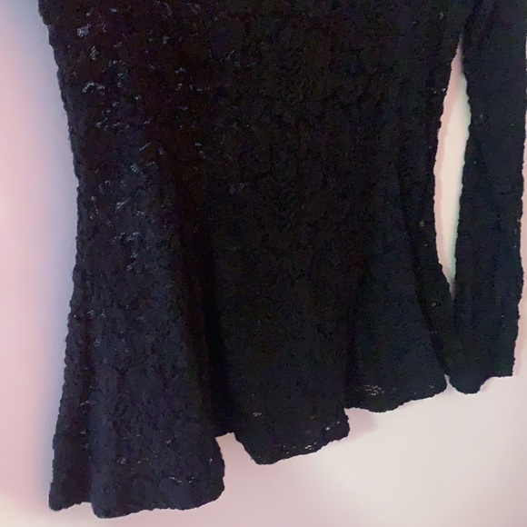 H&M floral top - Picture 3 of 4